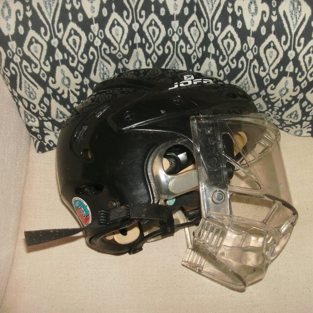 Jofa 690 L Hockey Equipment Helmet ITECH Size 7" to 7 5/8" Black Padded  HECC - Picture 3 of 7